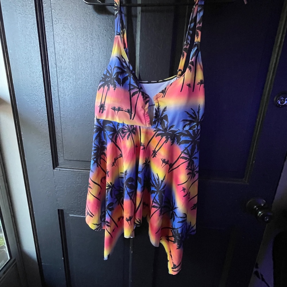 Rose Gal Swim Top 4x Palm Trees